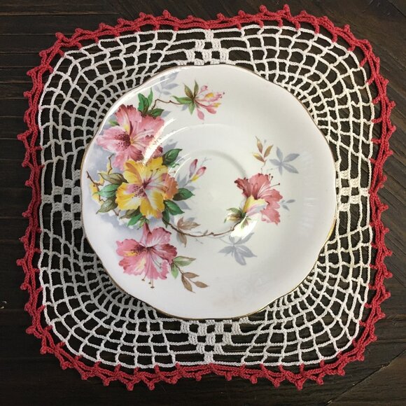 Royal Standard 'Azalea' English Fine Bone China Spare Saucer - Picture 2 of 7